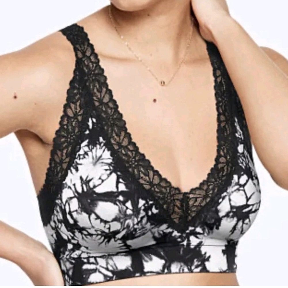 PINK Victoria's Secret black and white tie dye lace trim bralette size Medium